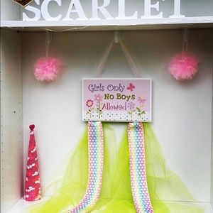 Handmade hair bow holder